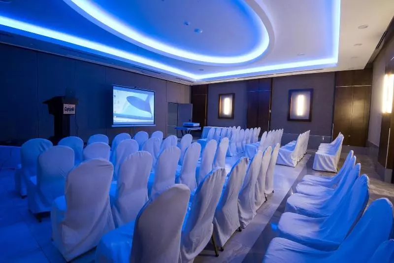 Copantl Hotel & Convention Center