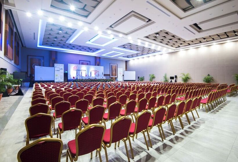 Copantl Hotel & Convention Center