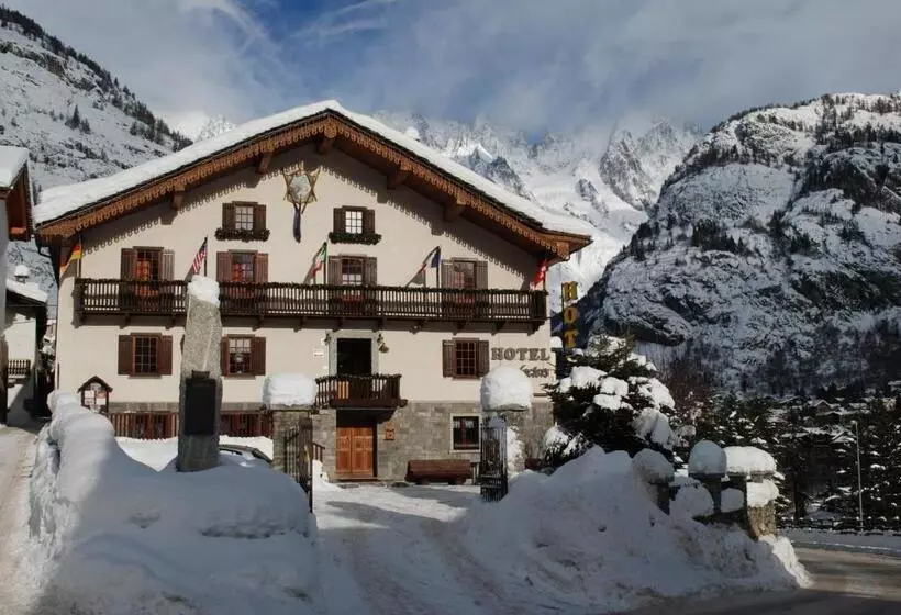 Отель Des Glaciers