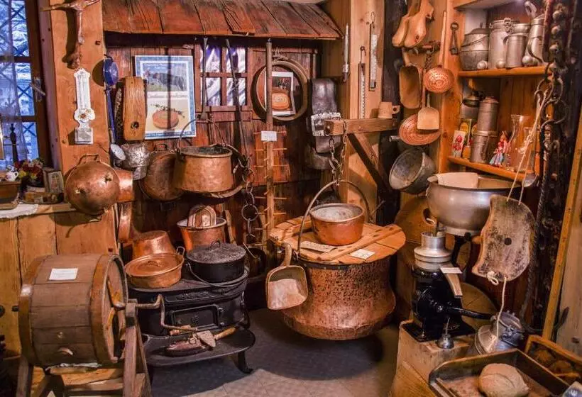 Отель Des Glaciers