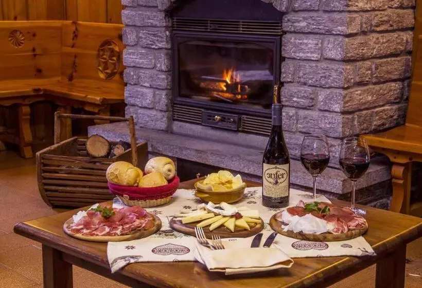 Отель Des Glaciers