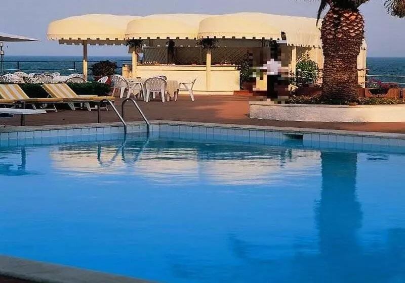 Grand Hotel Baia Verde