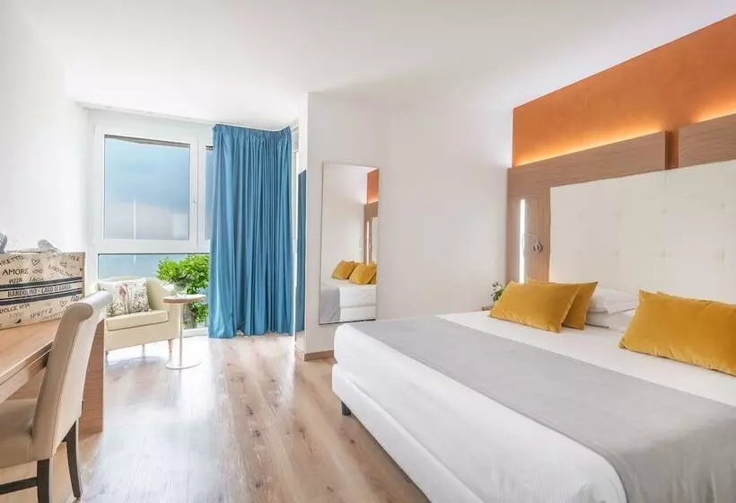 ホテル Kriss Internazionale