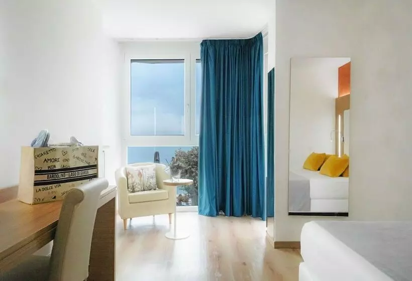 ホテル Kriss Internazionale