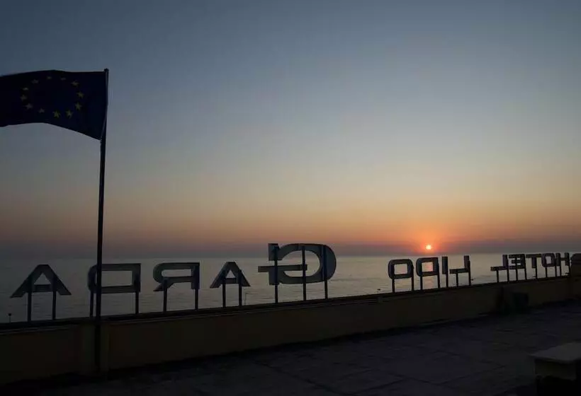 هتل Lido Garda