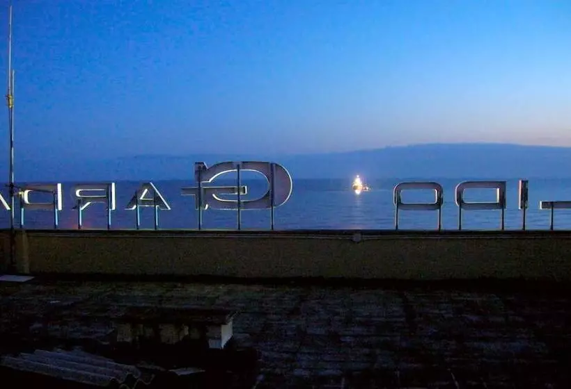 هتل Lido Garda