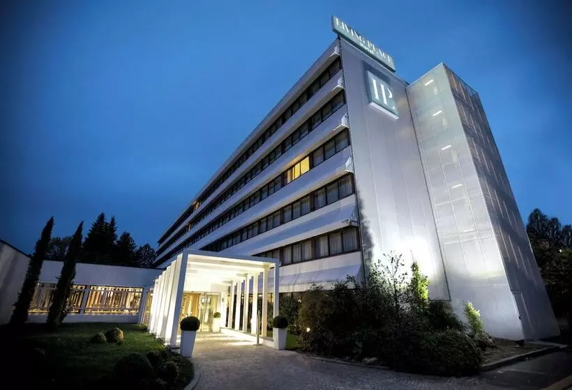 בית מלון כפרי Living Place