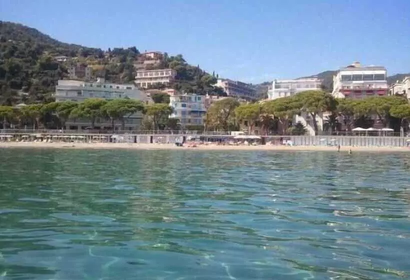 Majestic By Lvg Hotel Collection