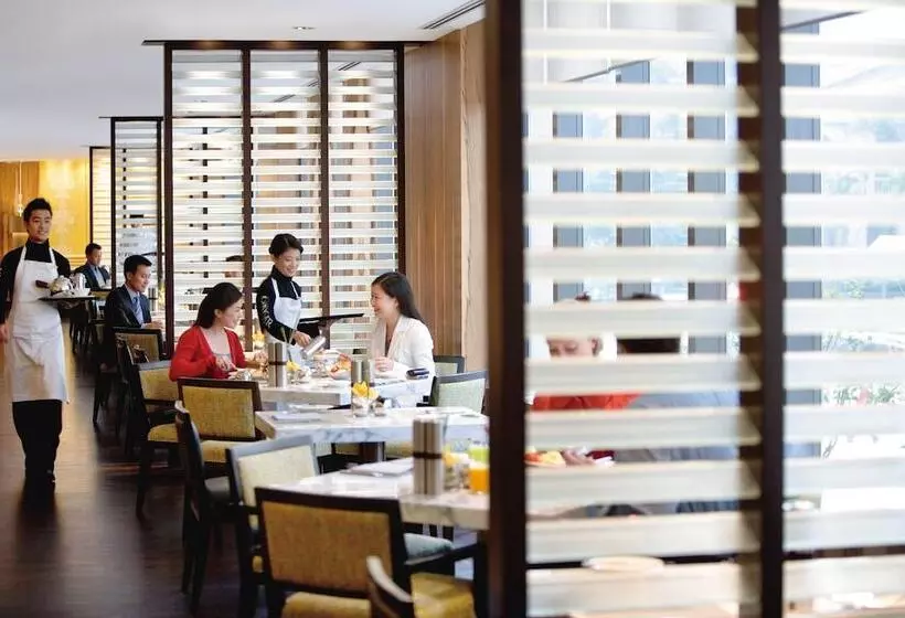 هتل Mandarin Oriental Hong Kong