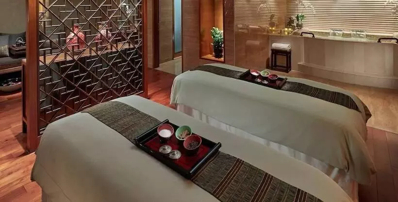 هتل Mandarin Oriental Hong Kong