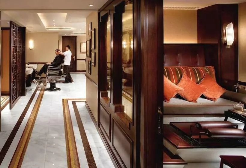 هتل Mandarin Oriental Hong Kong