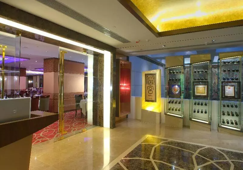 Metropark Hotel Kowloon