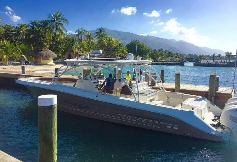 هتل Moulin Sur Mer