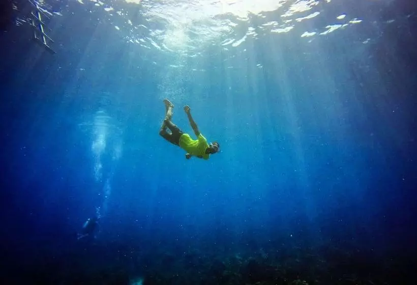 هتل Moulin Sur Mer