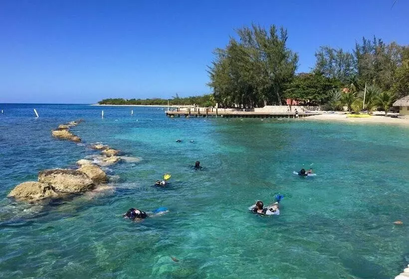 هتل Moulin Sur Mer