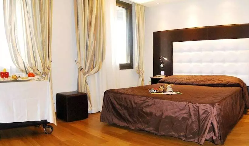 בית מלון כפרי Royal Caserta