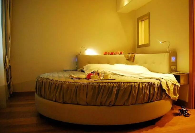 בית מלון כפרי Royal Caserta