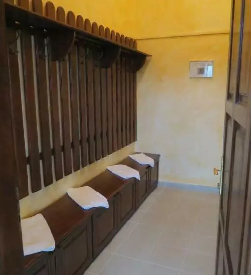 호텔 Sarlóspuszta Club