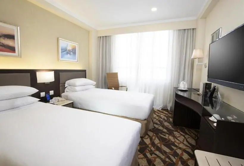 Metropark Hotel Kowloon