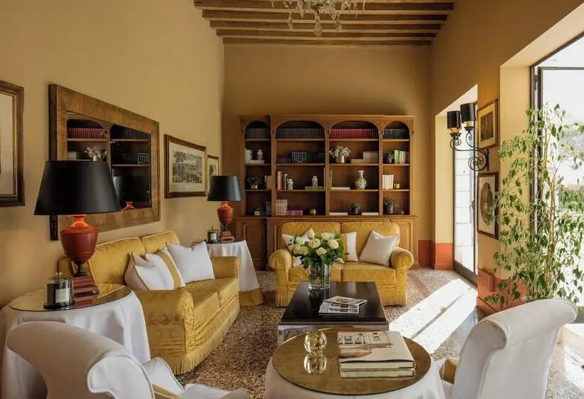 Villa Michelangelo Vicenza – Starhotels Collezione