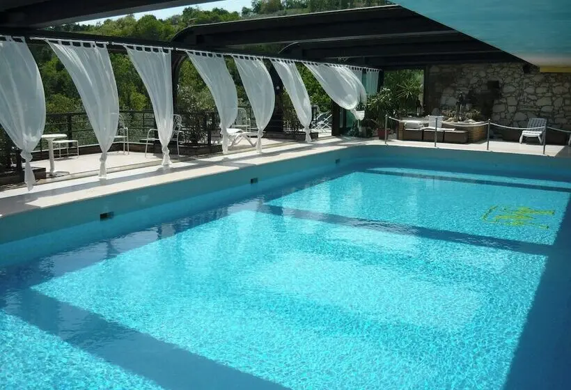 Villa Michelangelo Vicenza – Starhotels Collezione