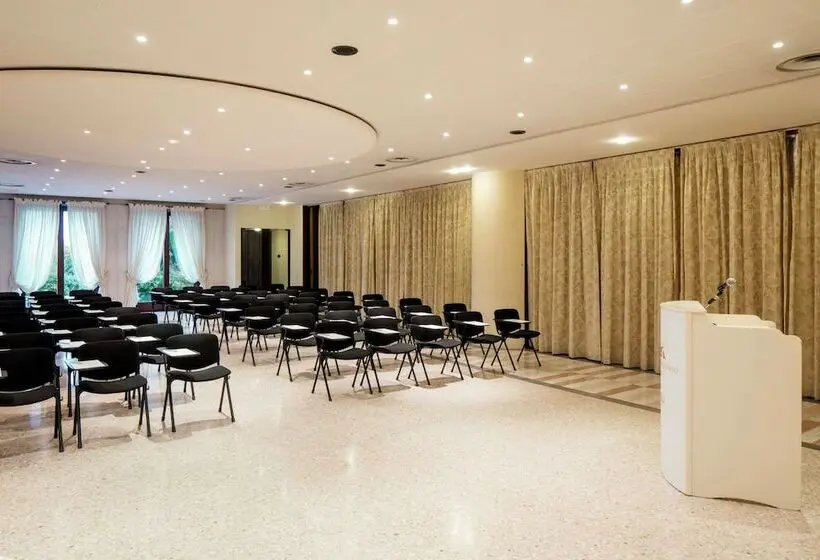 Villa Michelangelo Vicenza – Starhotels Collezione