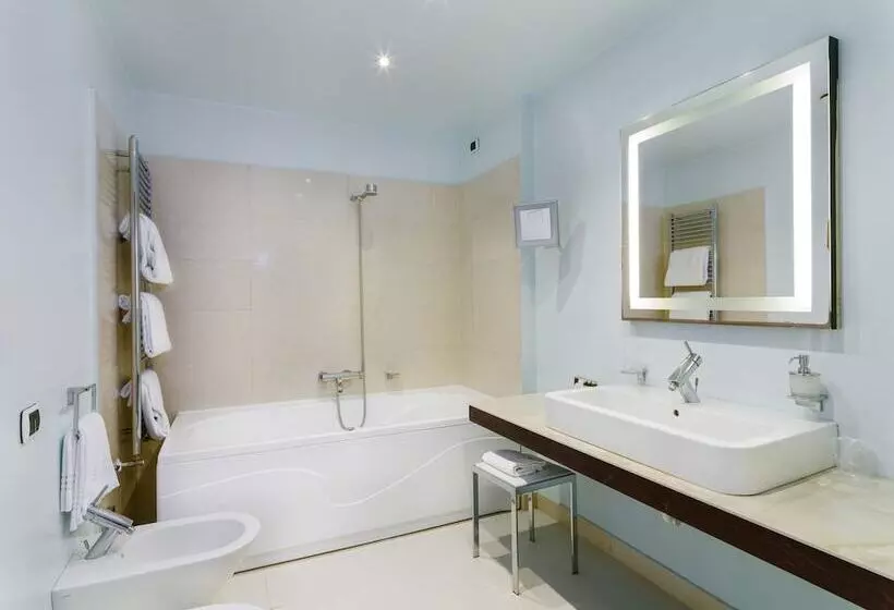 Grand Hotel Tiziano E Dei Congressi