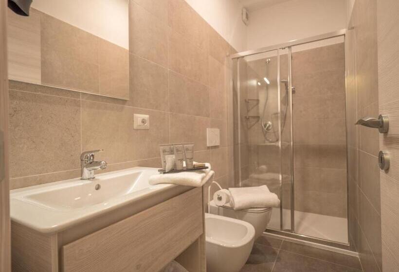 בית מלון כפרי Capo Reamol