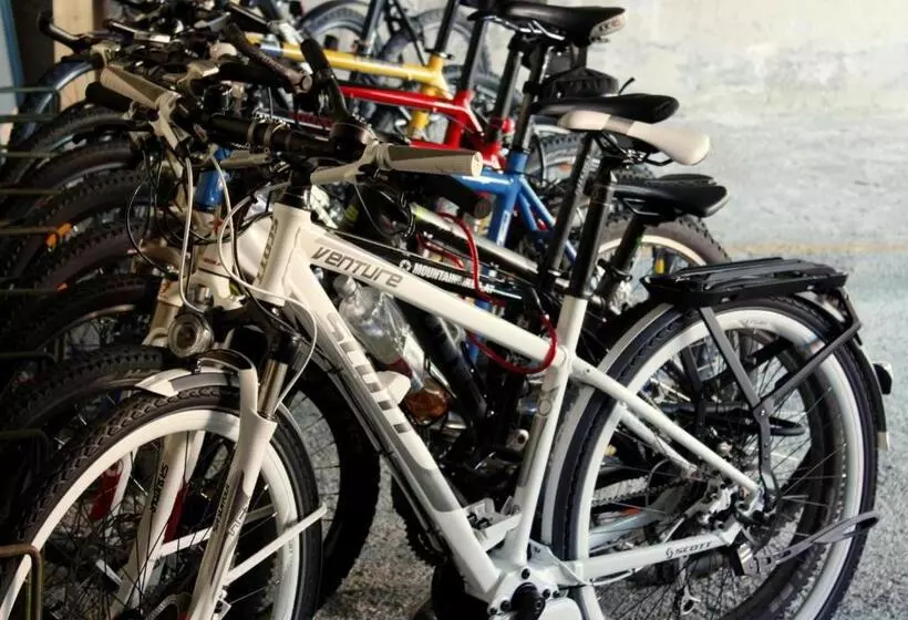 Отель Capo Reamol