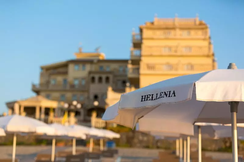 Hellenia Yachting Hotel & Spa