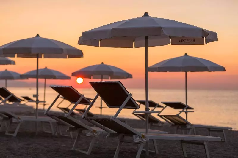 Hellenia Yachting Hotel & Spa