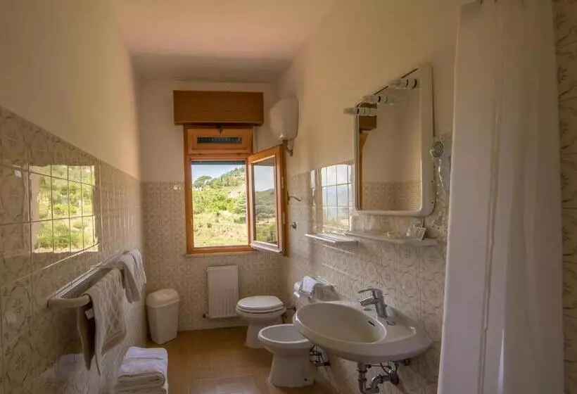 בית מלון כפרי La Feluca