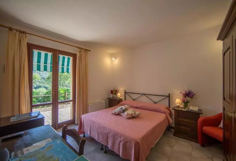 בית מלון כפרי La Feluca