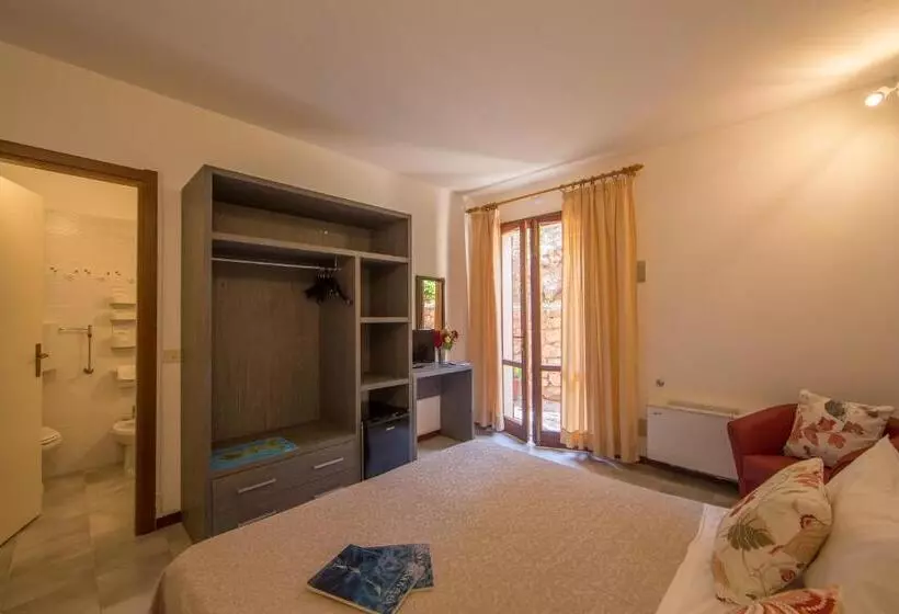 בית מלון כפרי La Feluca