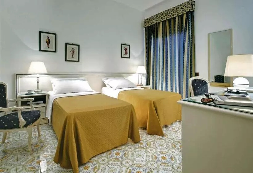 בית מלון כפרי La Reginella Resort & Spa