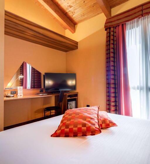 La Villa   Sure Hotel Collection By Best Western