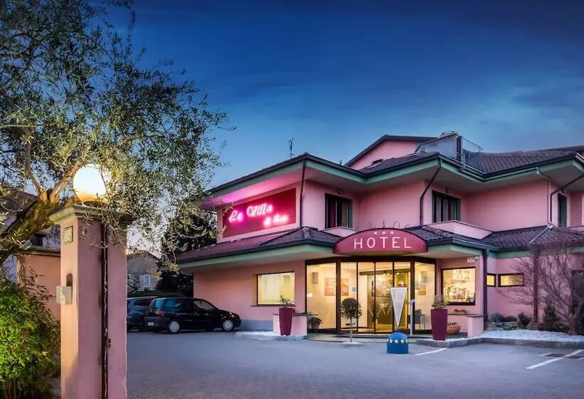 La Villa   Sure Hotel Collection By Best Western