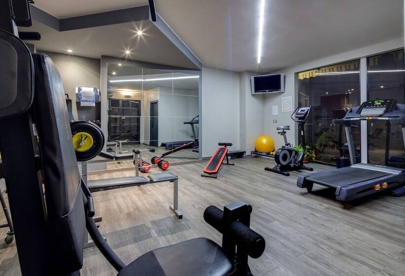 La Villa   Sure Hotel Collection By Best Western