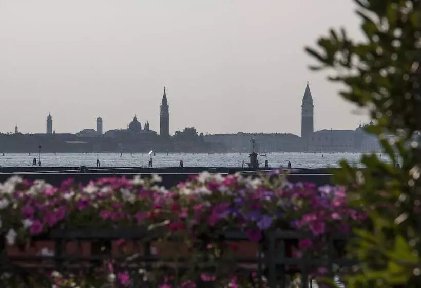 ホテル Riviera Venezia Lido