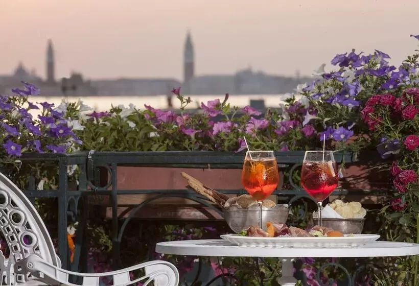 ホテル Riviera Venezia Lido