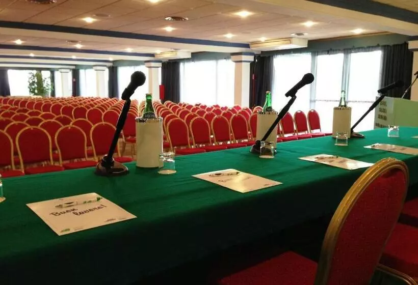 בית מלון כפרי Sierra Silvana