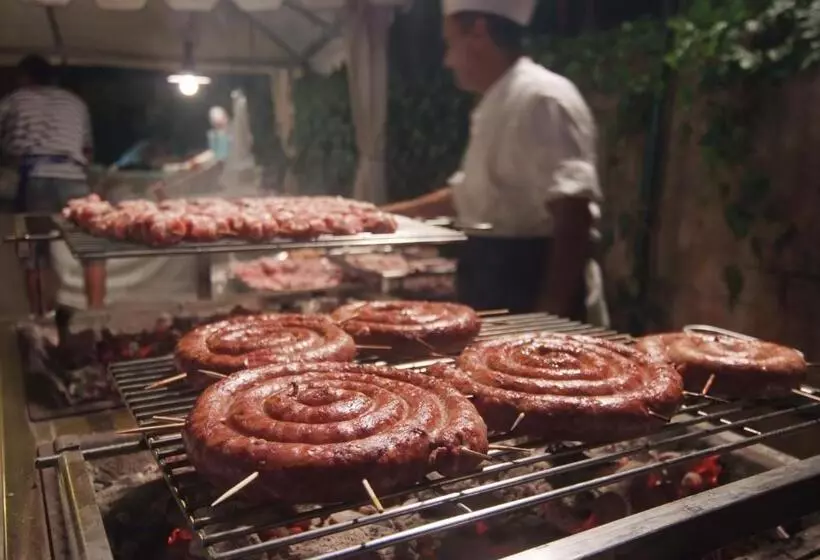 בית מלון כפרי Sierra Silvana