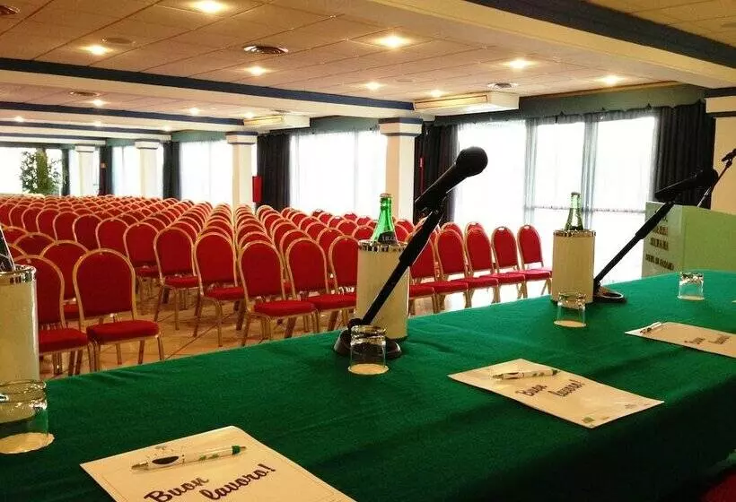 בית מלון כפרי Sierra Silvana