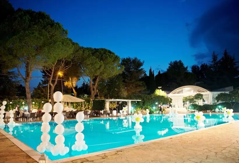 בית מלון כפרי Sierra Silvana