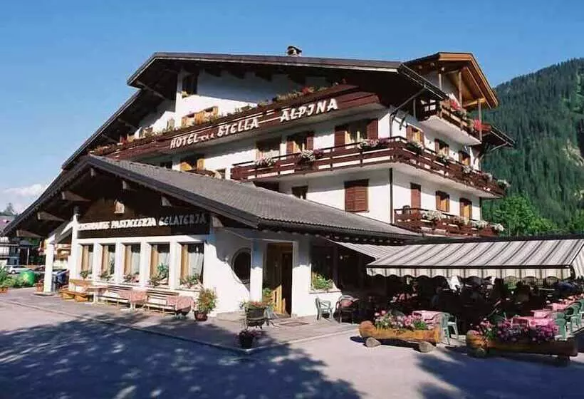 ホテル Stella Alpina