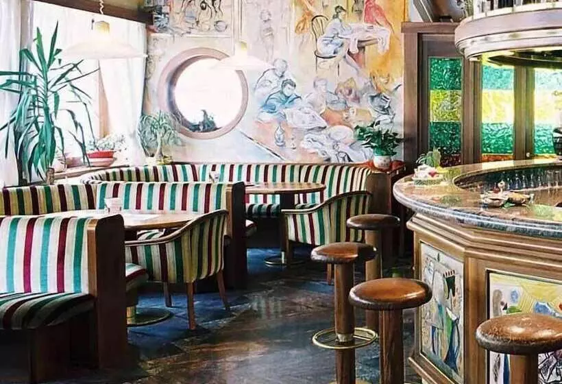 ホテル Stella Alpina