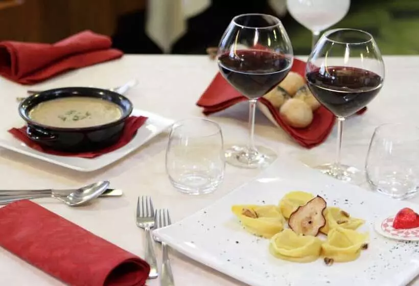 ホテル Stella Alpina