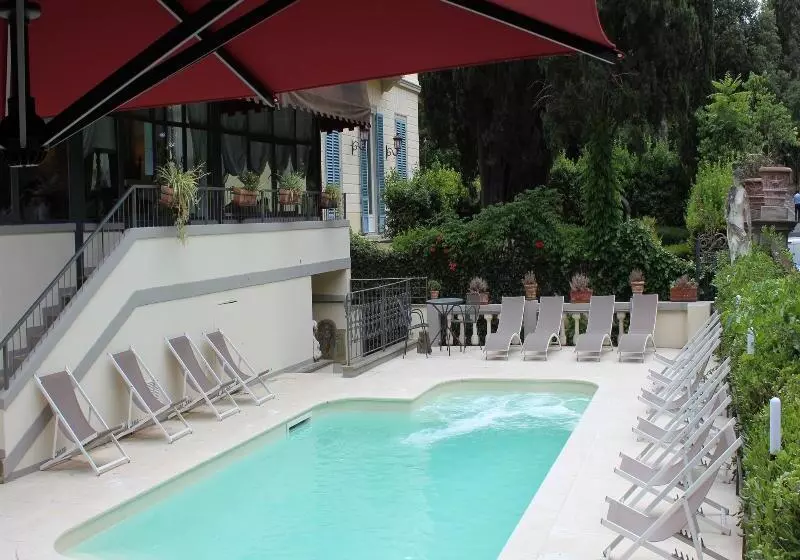 هتل Villa Carlotta