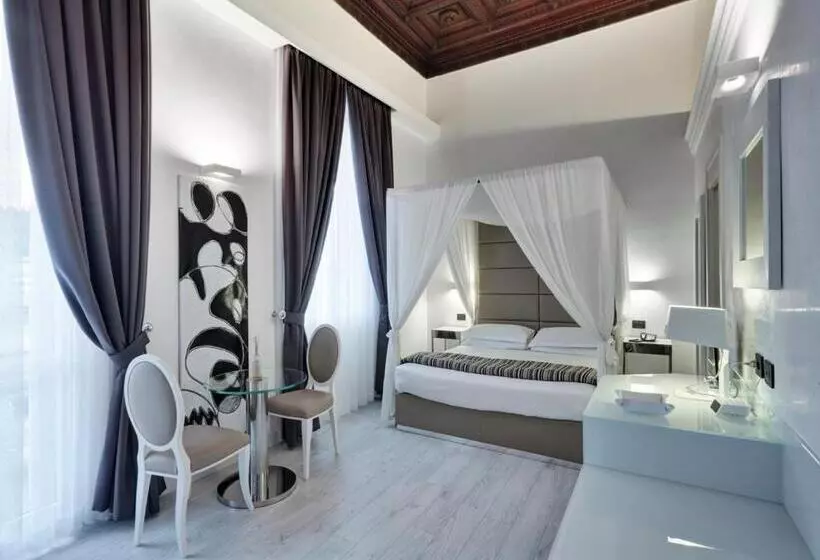 Lhp Hotel River & Spa