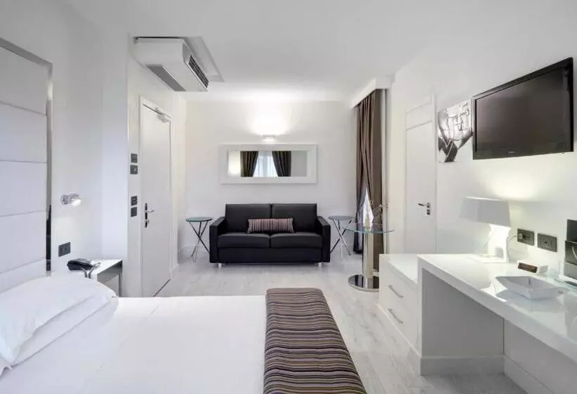 Lhp Hotel River & Spa